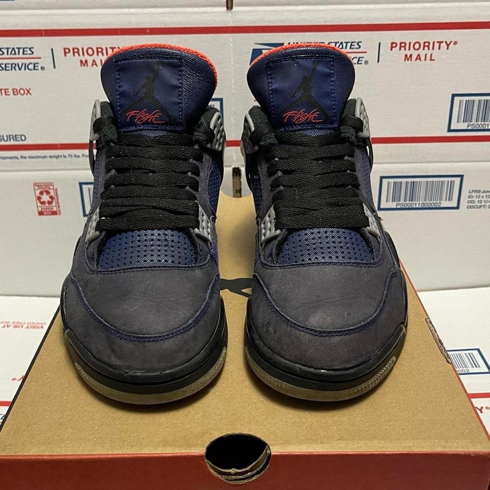 Nike Air Jordan 4 Retro Winter "Loyal Blue" 2019
Sneakers shoes streetwear hype - Picture 3 of 8